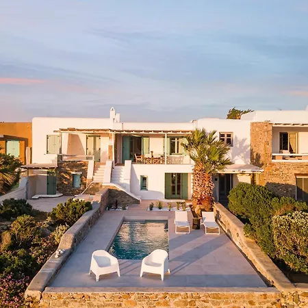 Hola Mykonos Villa *