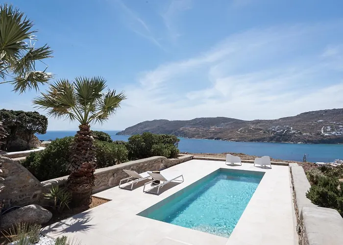 Hola Mykonos Kalafatis