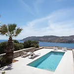 Hola Mykonos 卡拉法蒂斯